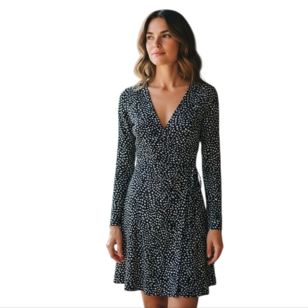 Black Long Sleeve Stretchy Comfy Wrap Dress w White Hearts Print fits about XS